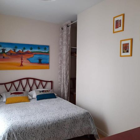 Appt Cosy 65 M2 Coeur De Ville A 150 M De La Plage Руайян Экстерьер фото